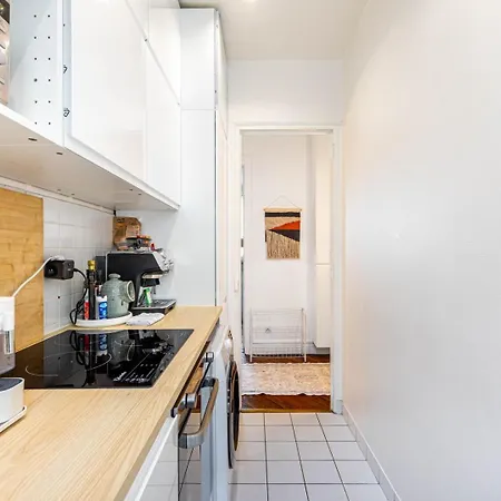 Guestready- Modern Comfort Near Parc Monceau For 6 Apartment *